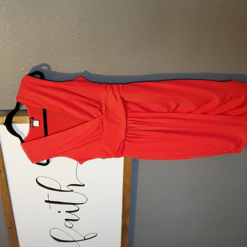 Venus dress